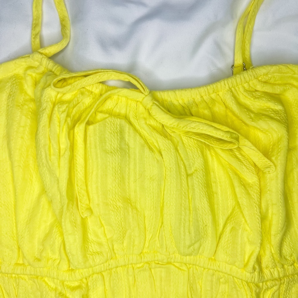 ❌SOLD❌ Shinestar Juniors Spaghetti Strap Crop Top - Bright Yellow, Size S - Picture 5 of 5